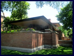 Robie House 05 - built 1910, the greatest example of Praire House style.